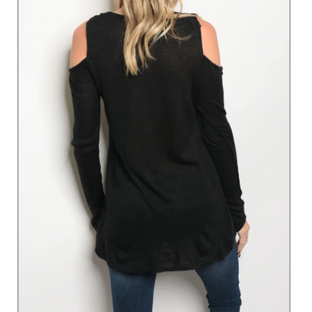 Cold Shoulder Top - Picture 2 of 3